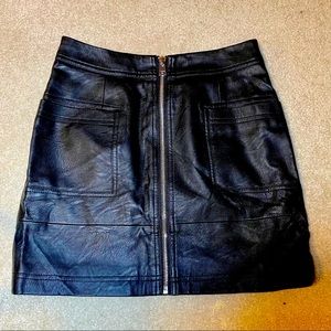Topshop Petite leather skirt- size O.